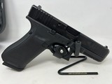 GLOCK 17 g17 gen 5 - 4 of 6