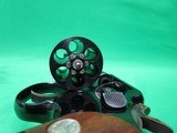 SMITH & WESSON 10-5 - 6 of 7