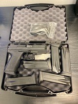 SIG SAUER Sig SP2022 Nitron - 1 of 3