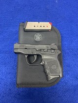 SMITH & WESSON M&P Body guard Bodyguard380 With Thumb Safety and pocket clip - 2 of 3