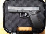 GLOCK 22 G22 GEN 4 .40 (Night Sights) POLICE TRADE IN - 2 of 3