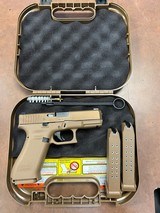 GLOCK 19x - 6 of 7