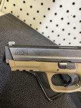 SMITH & WESSON M&P9 - 2 of 6
