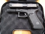GLOCK 22 G22 GEN 4 .40 (Night Sights) POLICE TRADE IN - 3 of 3