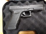 GLOCK 17 G17 GEN 4 9MM W/ 3 MAGS (POLICE TRADE-IN) - 1 of 3