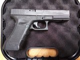 GLOCK 17 G17 GEN 4 9MM W/ 3 MAGS (POLICE TRADE-IN) - 1 of 3