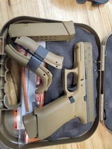 GLOCK 19 x G19x with night sights FDE - 5 of 5