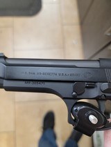 BERETTA USA M9 - 4 of 5