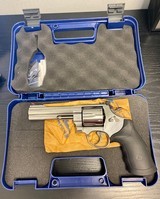 SMITH & WESSON 629 - 1 of 3