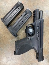 SMITH & WESSON M&P 9 M2.0 - 2 of 7