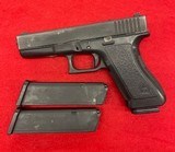 GLOCK 22 G22 Gen 2 .40 S&W - 1 of 6