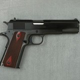 COLT GOVERNEMENT MODEL - 2 of 3