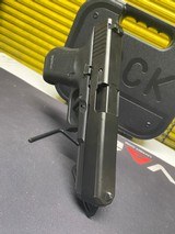 GLOCK 17Gen 5 - 5 of 7