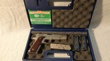 COLT 1911 GOVERNMENT MODEL 45 ACP SERIES 70 01911C-SS - 7 of 7