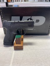 SMITH & WESSON M&P 9 SHIELD - 1 of 2