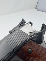 SMITH & WESSON 1911 target - 4 of 7