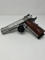 SMITH & WESSON 1911 target - 1 of 7