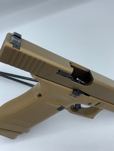 GLOCK 19X - 6 of 7