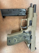 SIG SAUER P226 ELITE EMPEROR SCORPION - 3 of 4