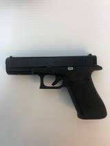GLOCK 17 GEN 5 - 2 of 7