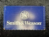 SMITH & WESSON SD40 - 3 of 3