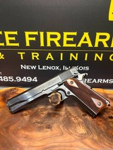 COLT 1911 GOVERNMENT MODEL SERIES 70 - 1 of 5