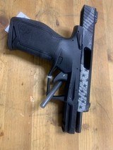 TAURUS TX22 - 1 of 6