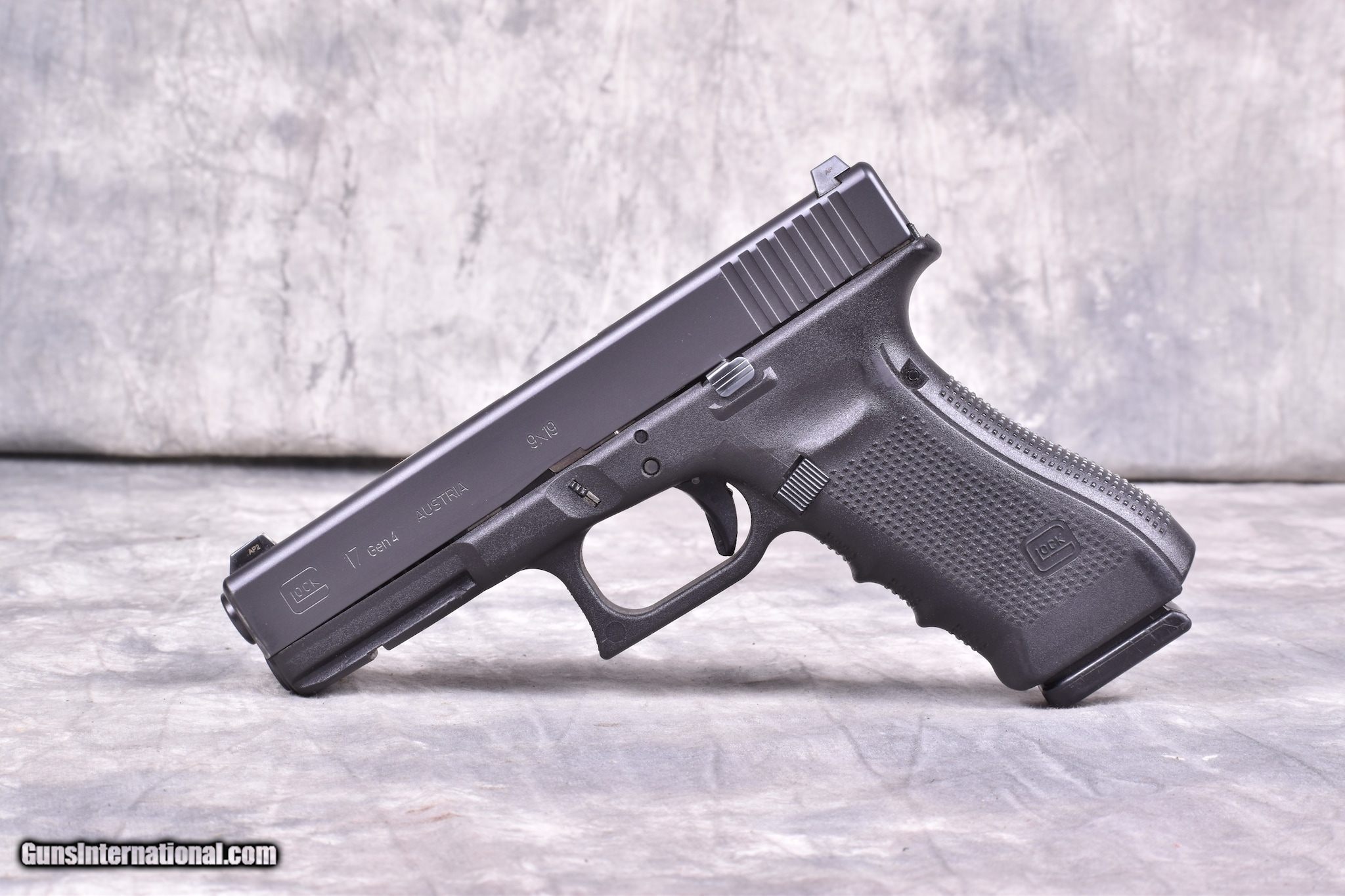 GLOCK 17 G17 GEN 4 9MM