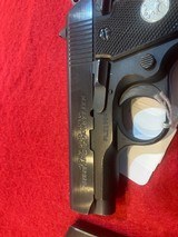 COLT MUSTANG POCKETLITE - 4 of 5