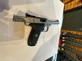 SMITH & WESSON SW22 VICTORY - 5 of 6