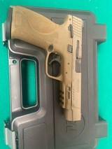 SMITH & WESSON M&P9 2.0 FDE - 2 of 2