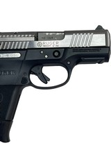 RUGER SR40C - 3 of 4