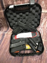 GLOCK G17 GEN 4 - 1 of 6