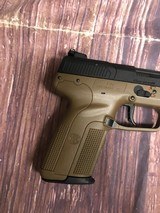 FN Five-SeveN - 5 of 6