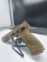 SMITH & WESSON M&P 9 M2.0 - 2 of 6