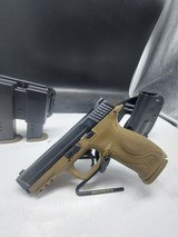 SMITH & WESSON M&P 9 - 2 of 7