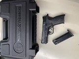 SMITH & WESSON M&P 40 - 2 of 6