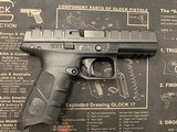 BERETTA APX - 2 of 4