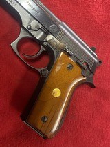 TAURUS pt 92 af beretta clone full size - 5 of 7