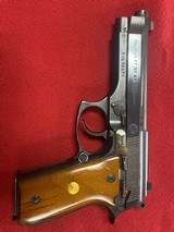 TAURUS pt 92 af beretta clone full size - 4 of 7