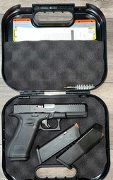 GLOCK 17 GEN 5 - 1 of 2