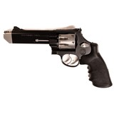 SMITH & WESSON PERFORMANCE CENTER MODEL 627-5 V-8 - 2 of 5