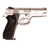 SMITH & WESSON MODEL 5946 - 3 of 4