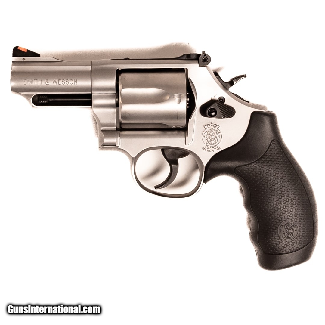 SMITH & WESSON 69 COMBAT MAGNUM