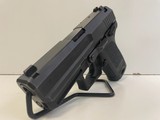 HECKLER & KOCH USP - 3 of 4