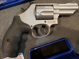 SMITH & WESSON 69 COMBAT MAGNUM - 1 of 3