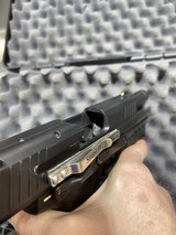 HECKLER & KOCH HK 45C - 6 of 7