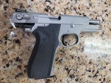 SMITH & WESSON 4006 - 7 of 8