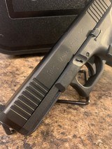 GLOCK 17 GEN 5 - 3 of 7