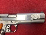 SMITH & WESSON Smith & Wesson 1911 E Series SW1911 stainless - 3 of 7